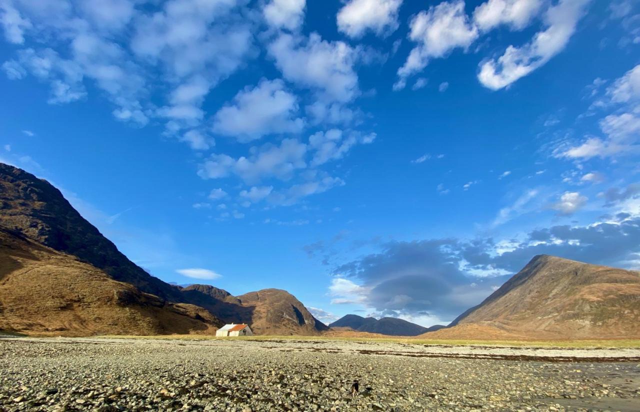 Tigh Mairi At Mary'S Thatched Cottages Elgol ภายนอก รูปภาพ